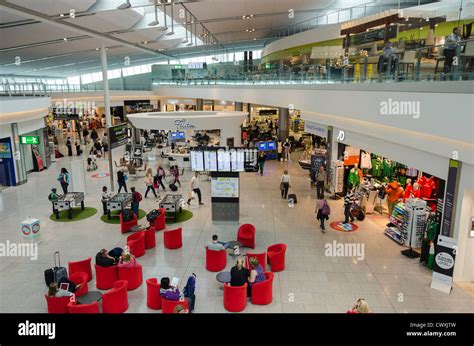 terminal 2 dublin airport departures.